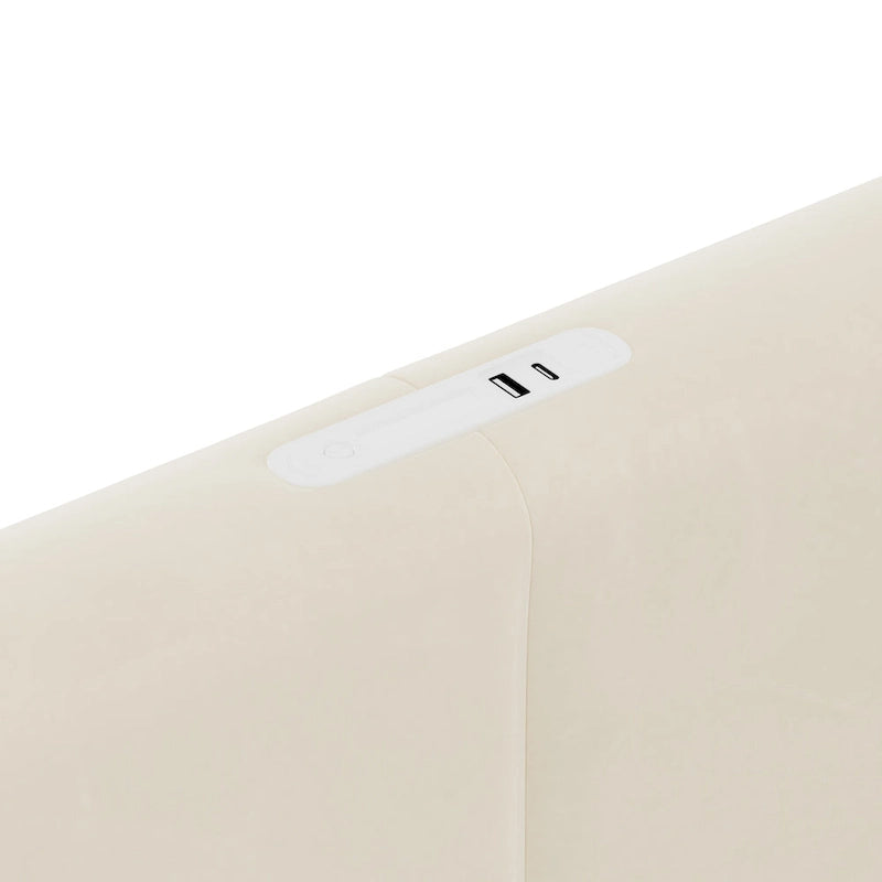 Lit plateforme moderne capitonné avec détails dorés